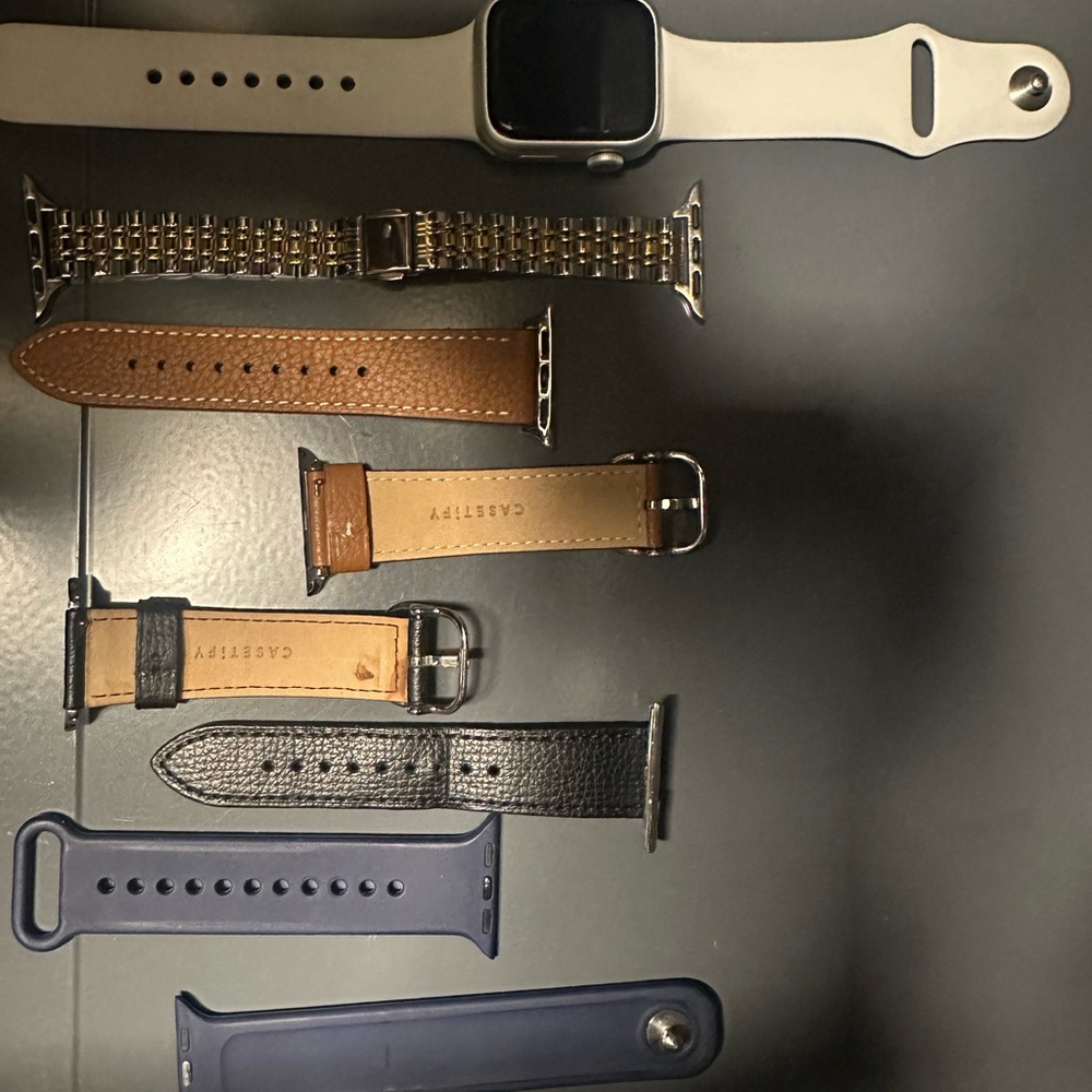 Apple Watch 40mm and Bands series 5 basically brand new